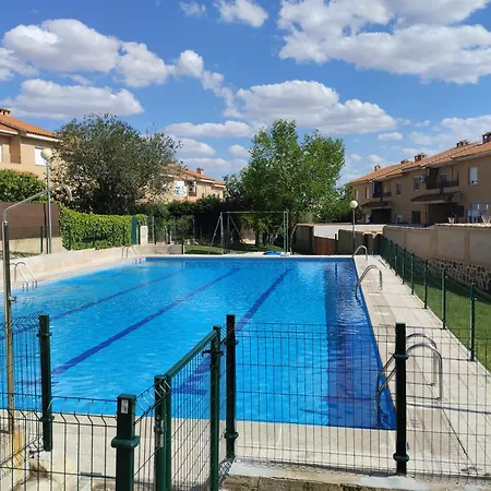 Casa Con Jardin Entre Y Puy Du Fou * Toledo