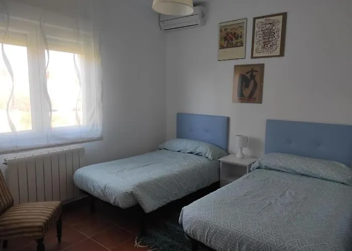 Casa Con Jardin Entre Y Puy Du Fou Holiday home *