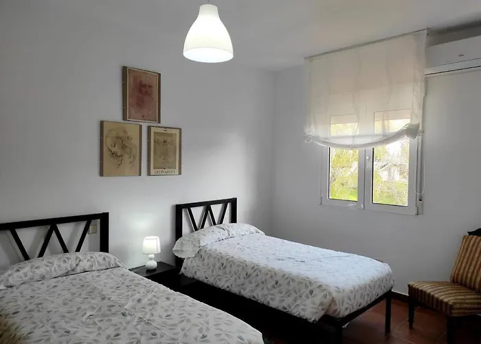 Casa Con Jardin Entre Y Puy Du Fou Holiday home *